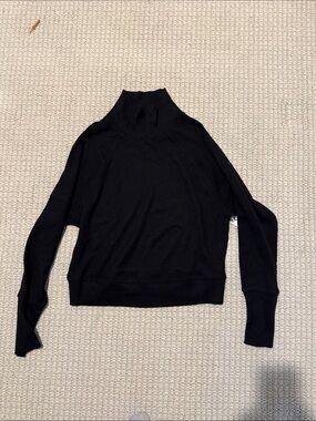 ALO YOGA Waffle Weekend Escape Mock Neck Long Sleeve